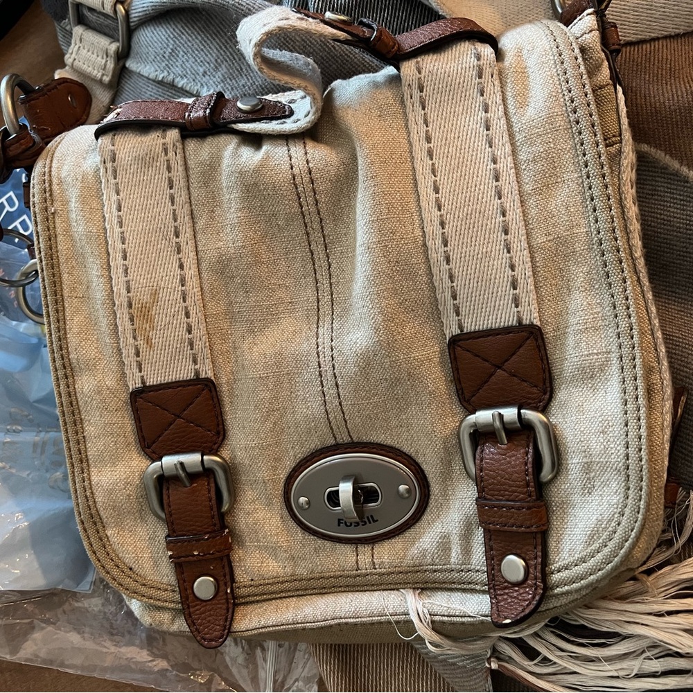 fossil crossbody